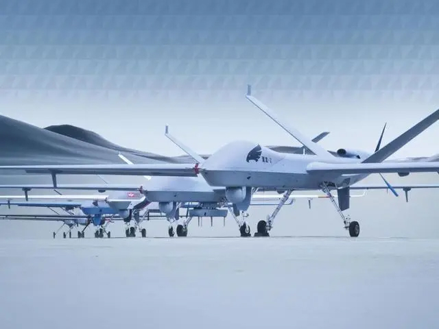 翼龙-X等20余型国产军用无人机亮相航展，，无人机协同系统日益完整